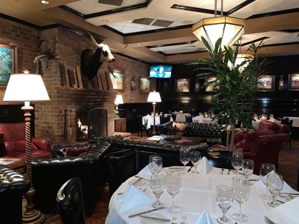 Superiors Steakhouse | restaurant | 855 Pierremont Rd #120, Shreveport, LA 71106, USA | 3182194123 OR +1 318-219-4123