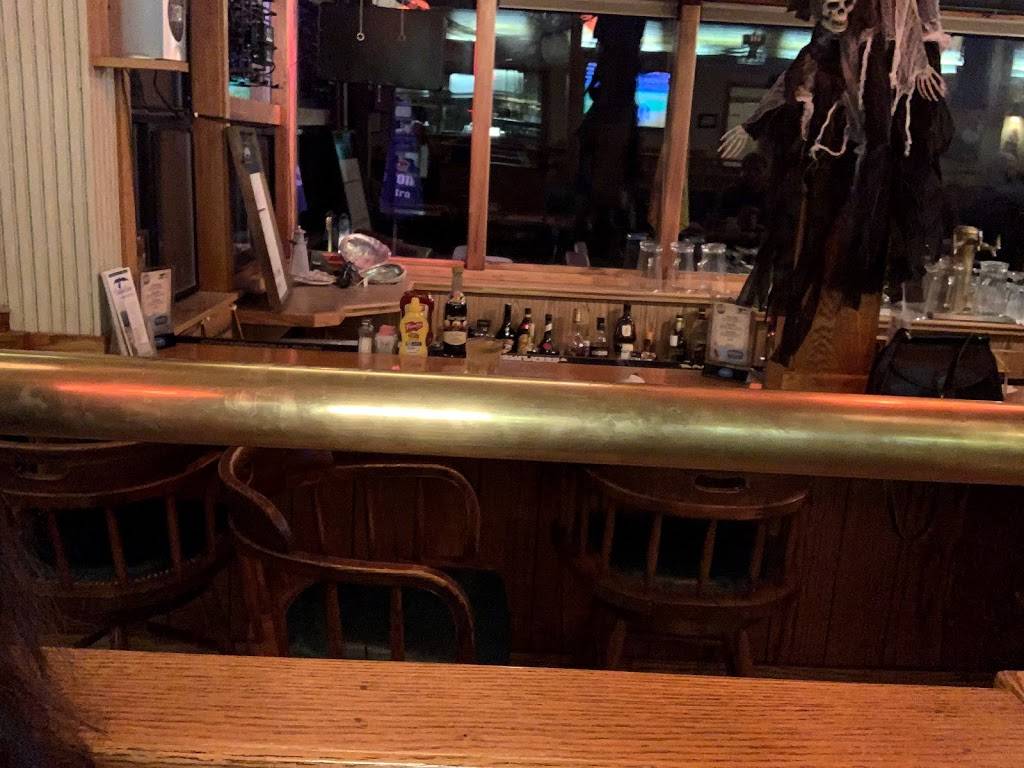 Ocean cove bar and grill | restaurant | 23255 Coast Hwy, Jenner, CA 95450, USA | 7078473158 OR +1 707-847-3158