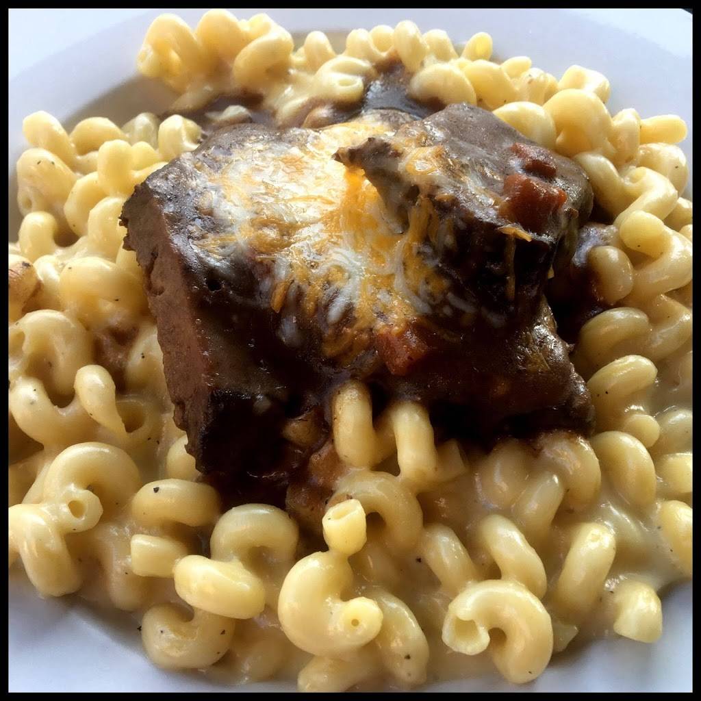 Finn McCools Irish Gastropub | restaurant | 102 E Main St, Newark, DE 19711, USA | 3023697330 OR +1 302-369-7330