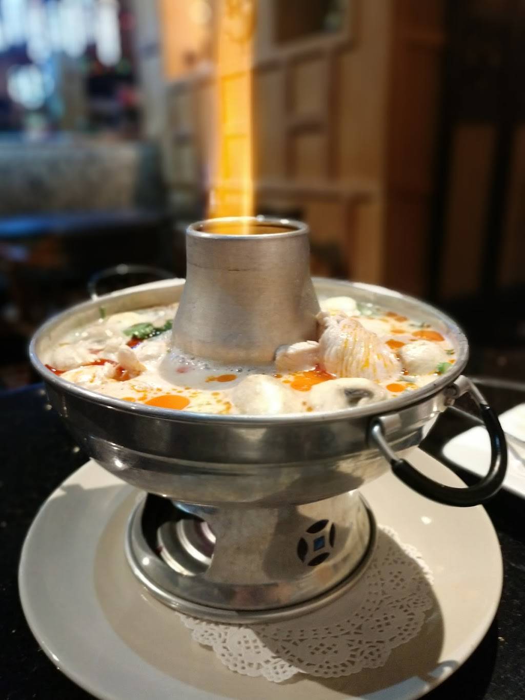 Folsom Thai Cuisine | restaurant | 2371 Iron Point Rd #100, Folsom, CA 95630, USA | 9169839000 OR +1 916-983-9000