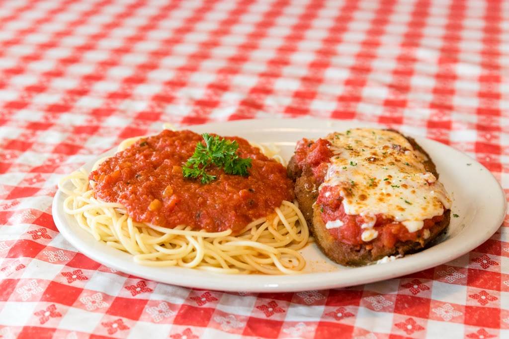 Spaghetti Works | restaurant | 8416 Park Dr, Ralston, NE 68127, USA | 4025921444 OR +1 402-592-1444