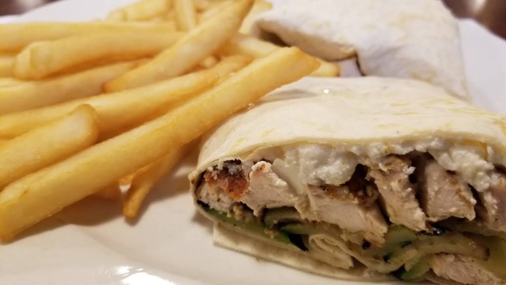 Daily Treat Restaurant | restaurant | 177 E Ridgewood Ave, Ridgewood, NJ 07450, USA | 2016529113 OR +1 201-652-9113