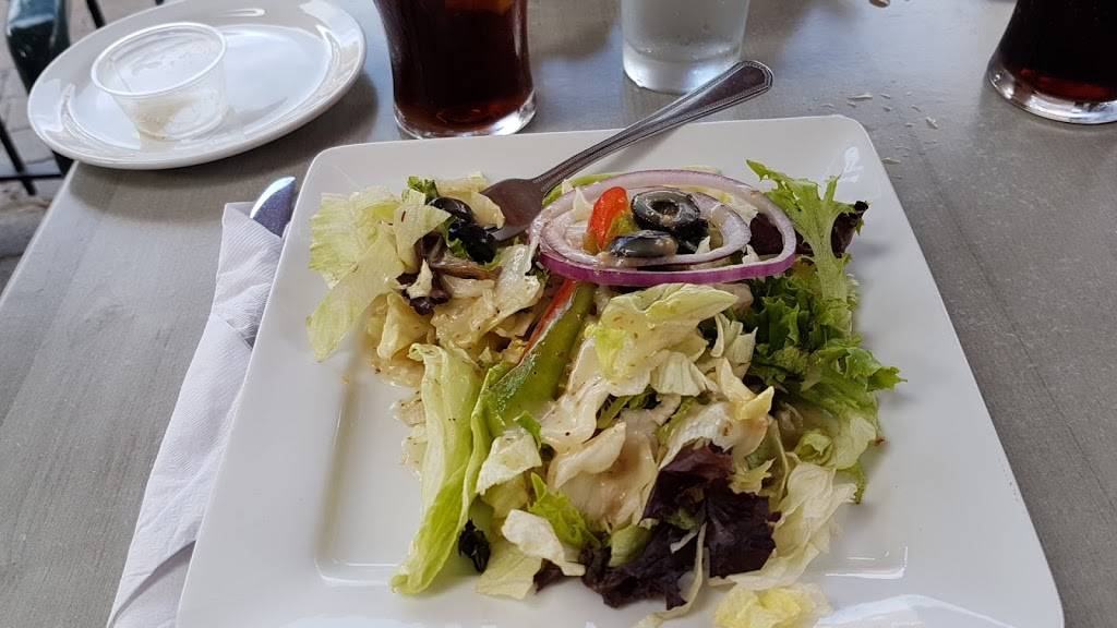 Bullseye - Saloon & Grillades | restaurant | Place Saint-Bernard, Mont-Tremblant, QC J8E 1B1, Canada | 8196812855 OR +1 819-681-2855