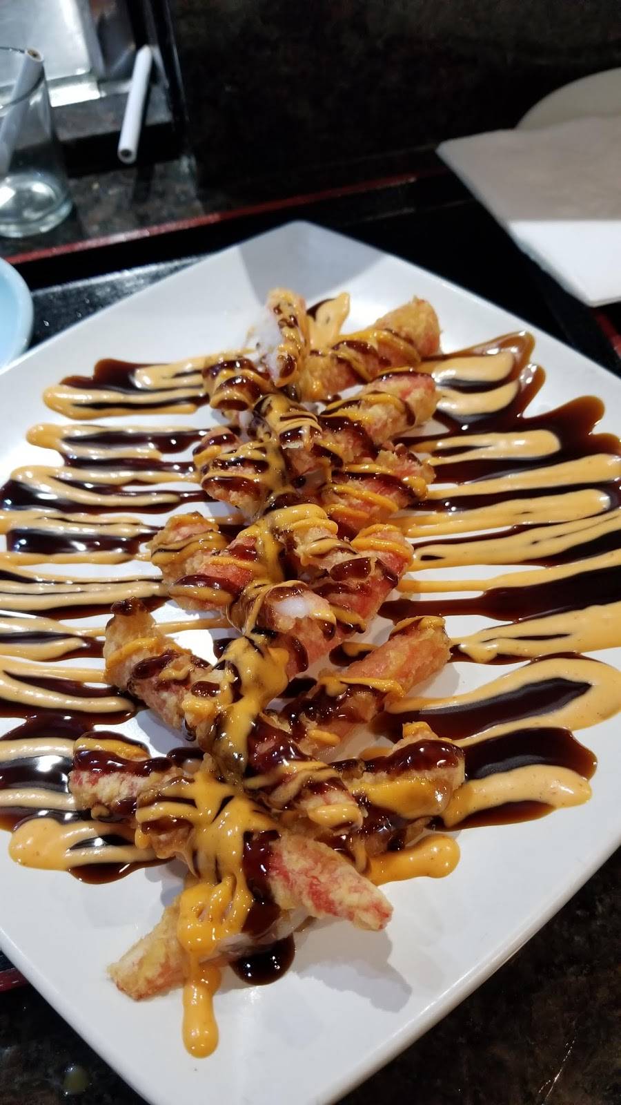 Black Pine Tree Sushi Bar | restaurant | 18700 Eureka Rd, Southgate, MI 48195, USA | 7342848700 OR +1 734-284-8700