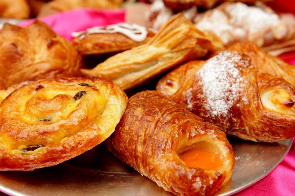 Café Framboise | bakery | 159 Market St, Charleston, SC 29401, USA | 8434147241 OR +1 843-414-7241