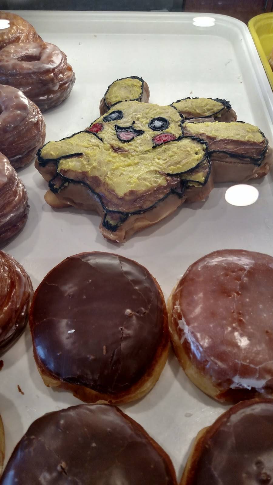 Mags Donut & Bagel | bakery | 16525 Von Karman Ave B, Irvine, CA 92606, USA | 9499320699 OR +1 949-932-0699