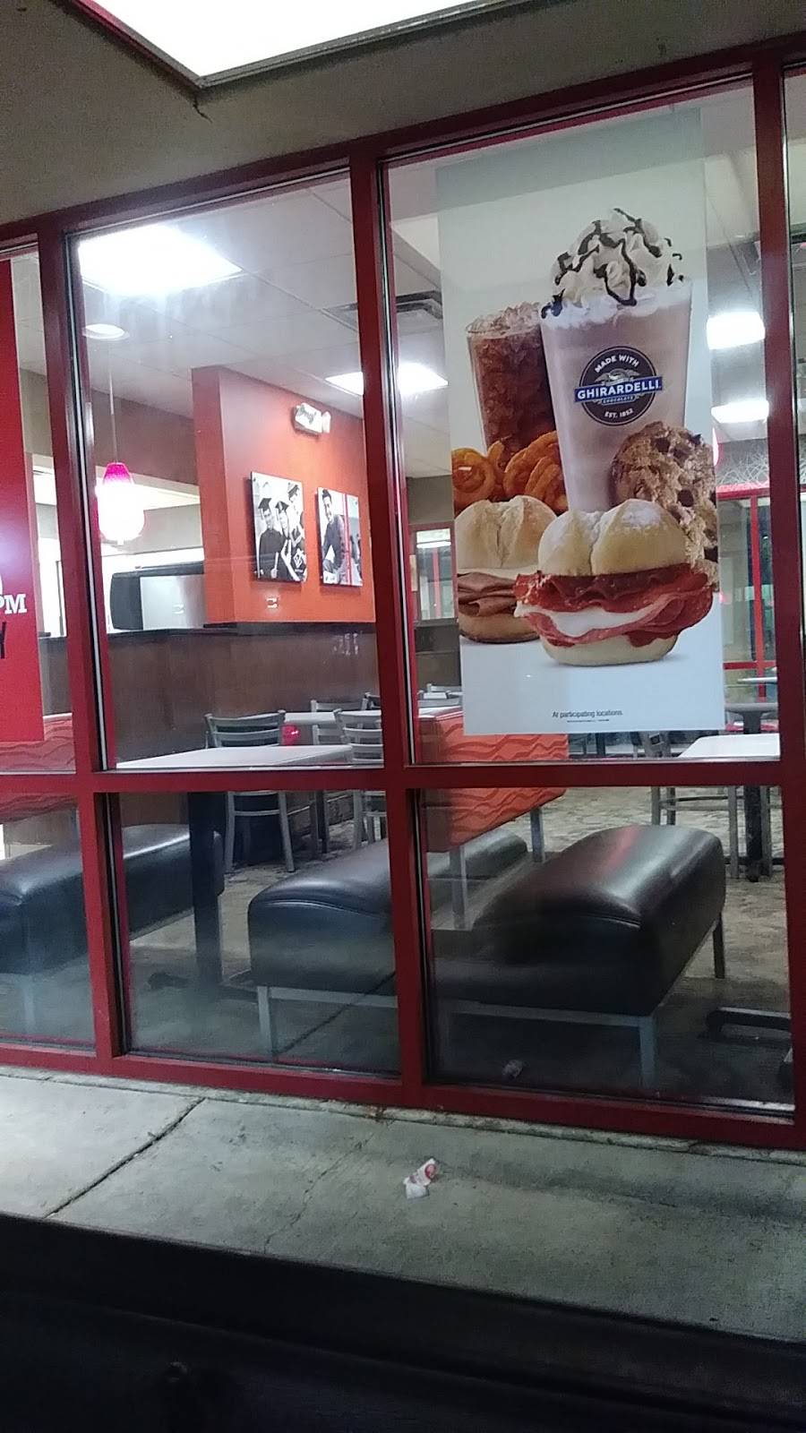Arbys | restaurant | 7755 Crestwood Blvd, Birmingham, AL 35210, USA | 2055955482 OR +1 205-595-5482