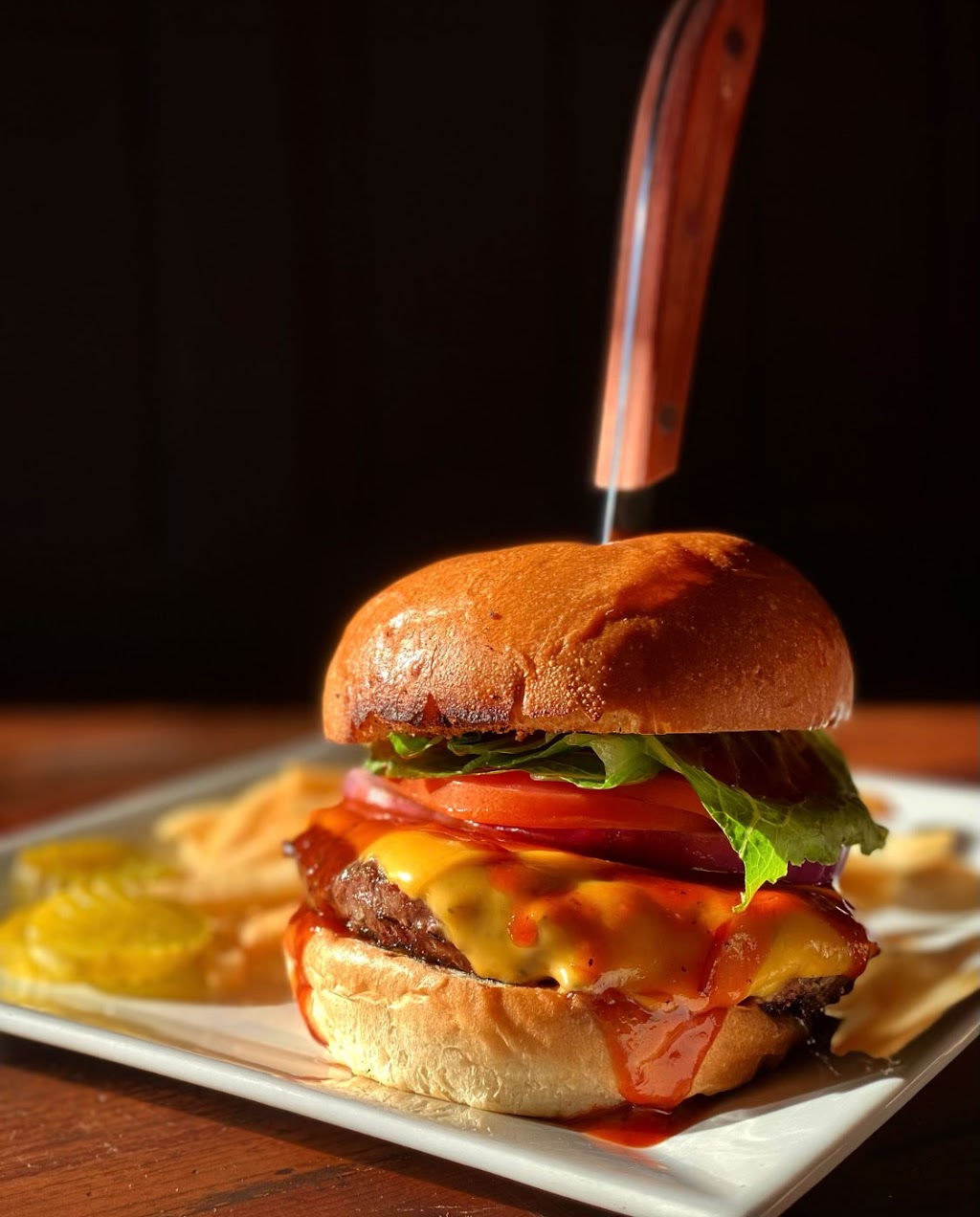 Teddys Bully Bar | restaurant | 46 Audrey Ave, Oyster Bay, NY 11771, USA | 5164085339 OR +1 516-408-5339