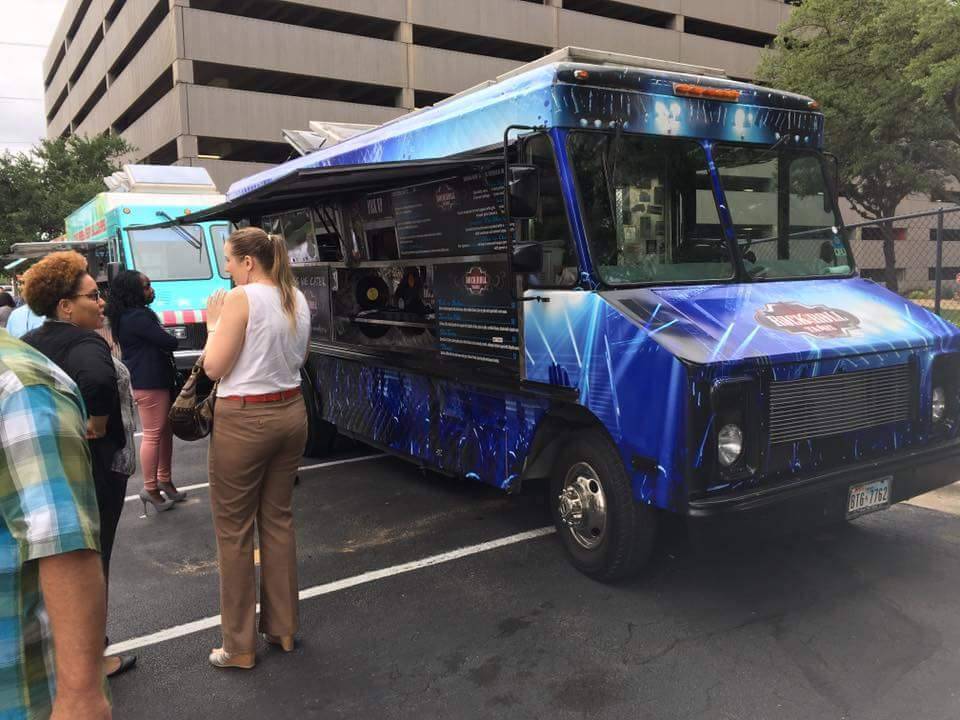 Rock and Roll Tacos - Food Truck | restaurant | 571 Farm to Market 548 #124, Forney, TX 75126, USA | 9725529244 OR +1 972-552-9244