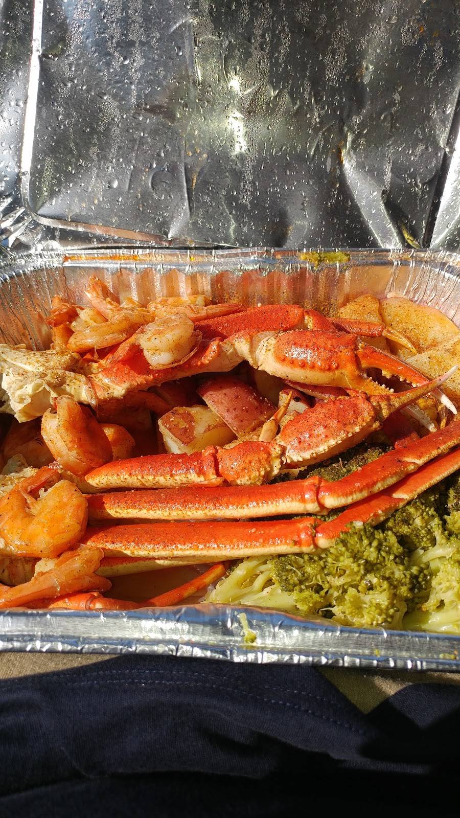 Fishermans Island | restaurant | 432 E 87th St, Chicago, IL 60619, USA | 7738737777 OR +1 773-873-7777