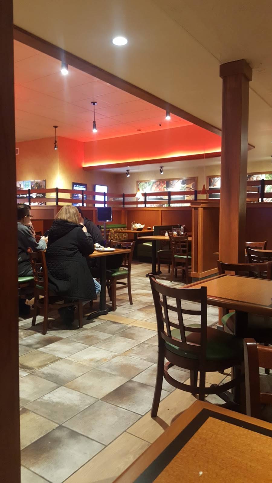 Sizzler | restaurant | 2910 Aborn Square Rd, San Jose, CA 95121, USA | 4082742600 OR +1 408-274-2600