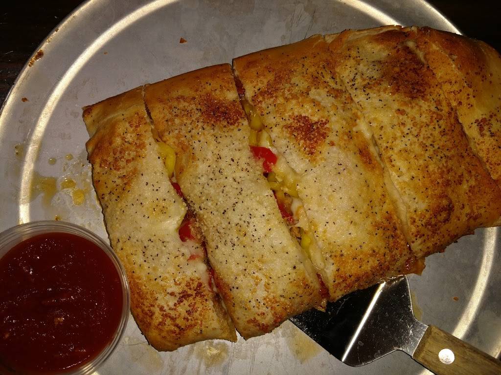 Slice Pizzeria | restaurant | 7345 Center St, Mentor, OH 44060, USA | 4402907212 OR +1 440-290-7212