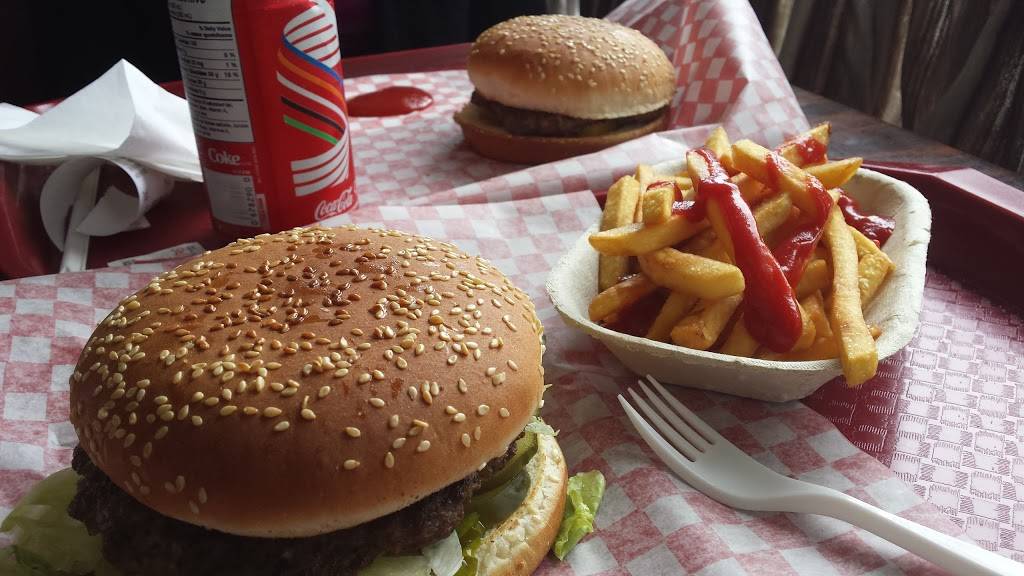 Steak Queen | restaurant | 345 Rexdale Blvd, Etobicoke, ON M9W 1R9, Canada | 4164010002 OR +1 416-401-0002