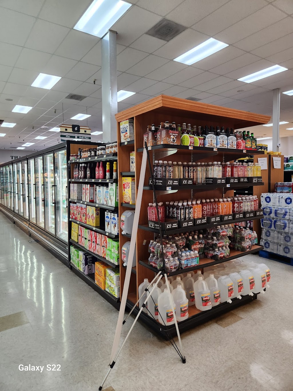 Westlake Market | bakery | 1260 Lake Blvd, Davis, CA 95616, USA | 5307474500 OR +1 530-747-4500