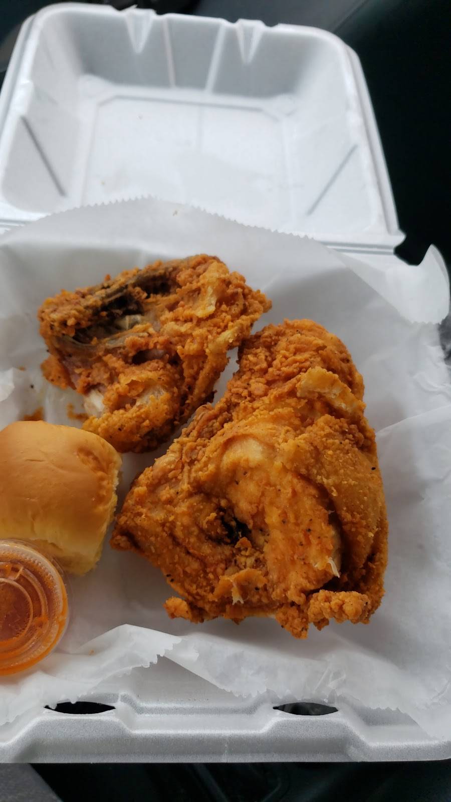 Golden Fried Chicken | restaurant | 12971 Jefferson Ave Ste 106, Newport News, VA 23608, USA | 7578861000 OR +1 757-886-1000