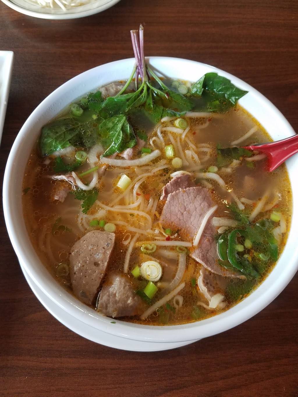 Lotus Phở Asian Cuisines | restaurant | 3838 Lake Tahoe Blvd, South Lake Tahoe, CA 96150, USA | 5306000258 OR +1 530-600-0258