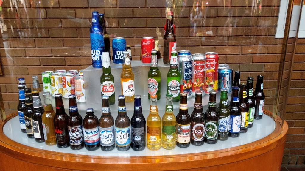 Anheuser-Busch Biergarten | restaurant | 1127 Pestalozzi St, St. Louis, MO 63118, USA | 3145772626 OR +1 314-577-2626