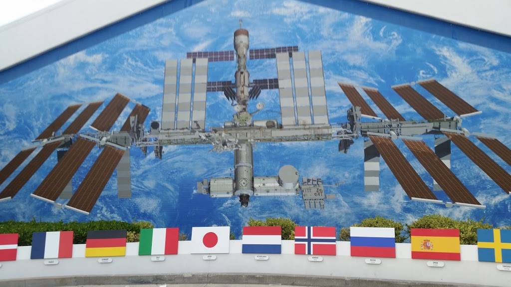 Subway | restaurant | 8699 Astronaut Blvd, Cape Canaveral, FL 32920, USA | 3217992844 OR +1 321-799-2844