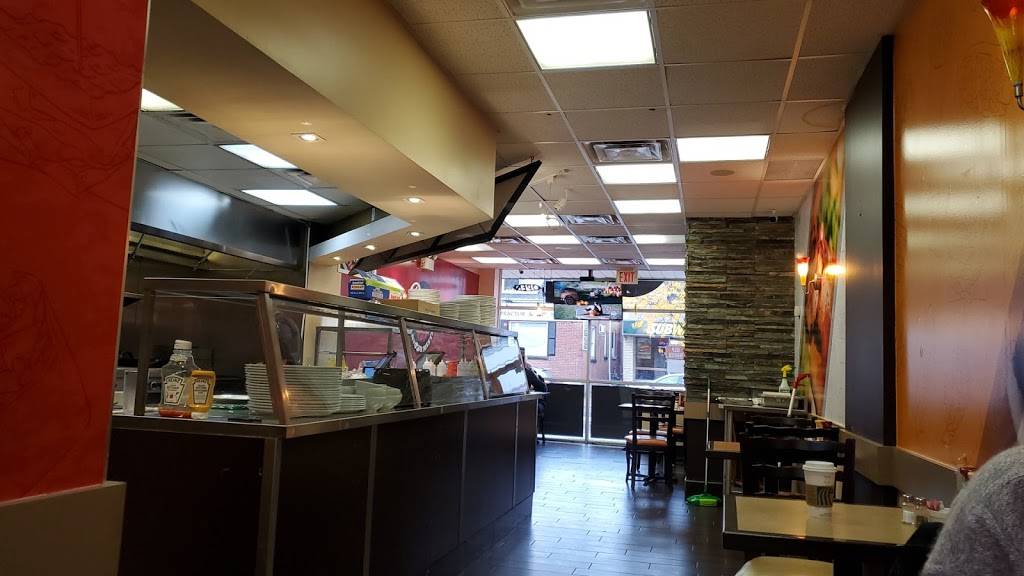 Rays Grill | restaurant | 495 Brant St, Burlington, ON L7R 2G5, Canada | 9056394745 OR +1 905-639-4745