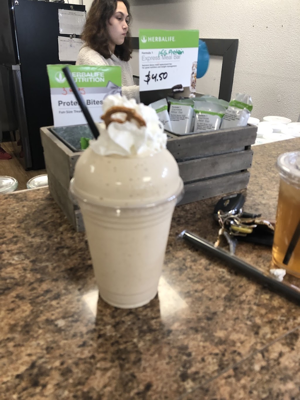 Lock 17 Nutrition LLC | restaurant | 42 E 3rd St, Frazeysburg, OH 43822, USA | 7404032552 OR +1 740-403-2552