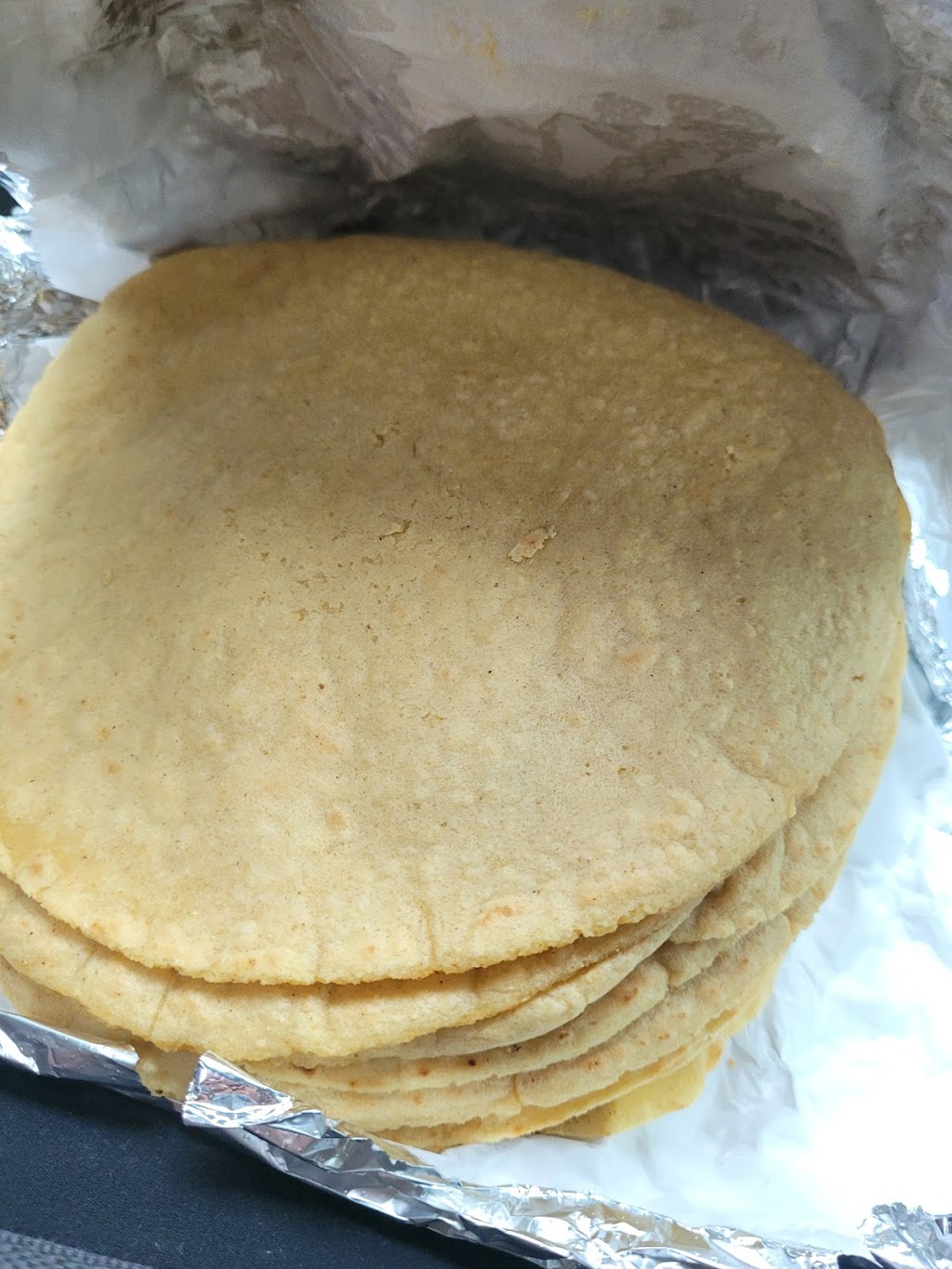 Tamaleria Rosy | restaurant | 210 E St Paul St, Spring Valley, IL 61362, United States | 8159953690 OR +1 815-995-3690