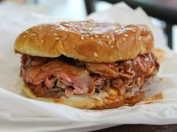 Maks Roast Beef & Pizza | meal takeaway | 20 Central St, Norwood, MA 02062, USA | 7817694484 OR +1 781-769-4484