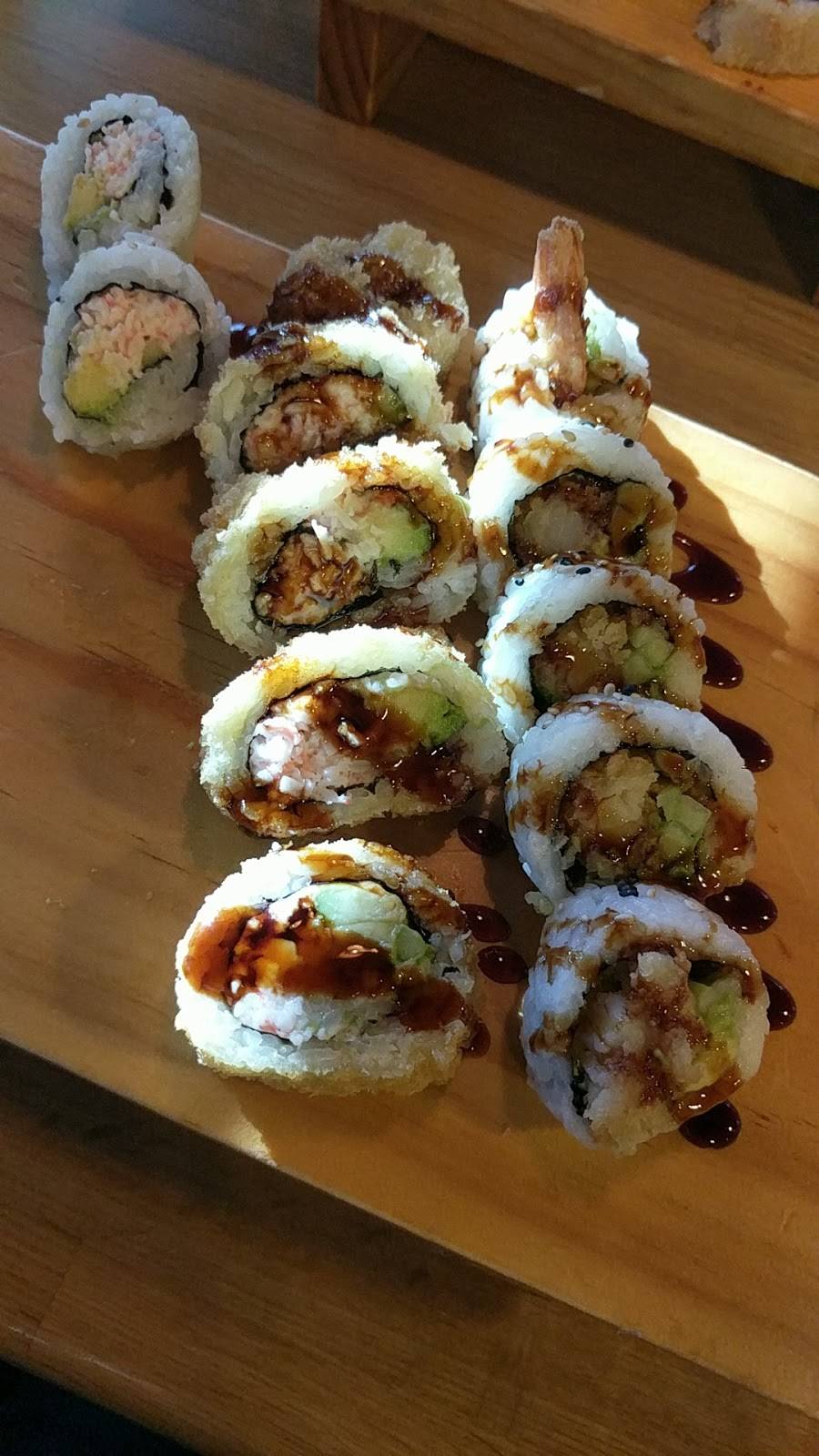Wako Roll | restaurant | 2804 W Loop 340, Waco, TX 76711, USA | 2546629335 OR +1 254-662-9335
