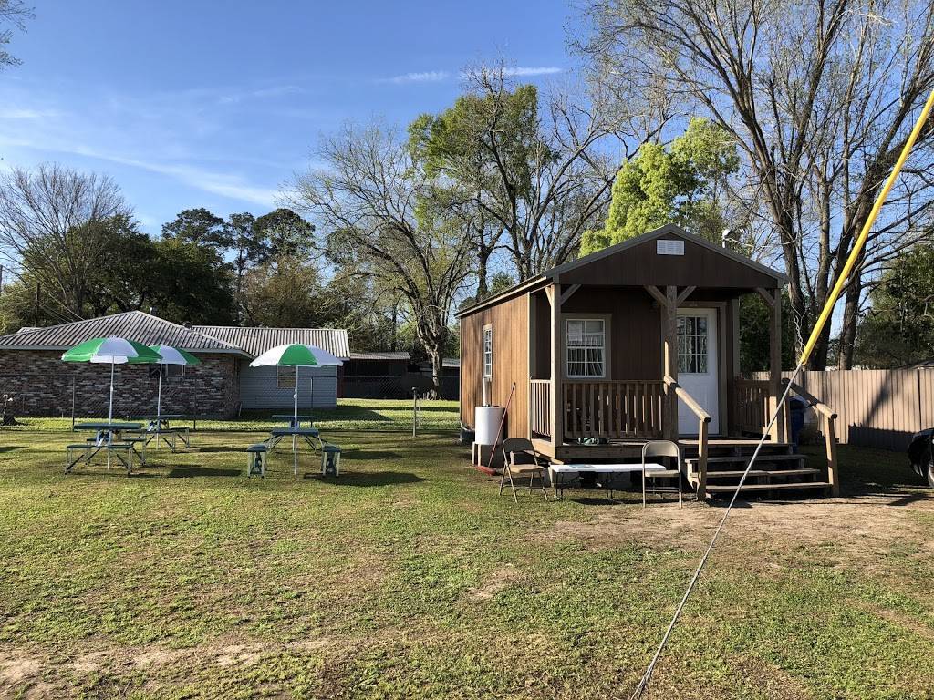 The Snack Shop Two, LLC | restaurant | 221 1st St, Melville, LA 71353, USA | 3376230786 OR +1 337-623-0786