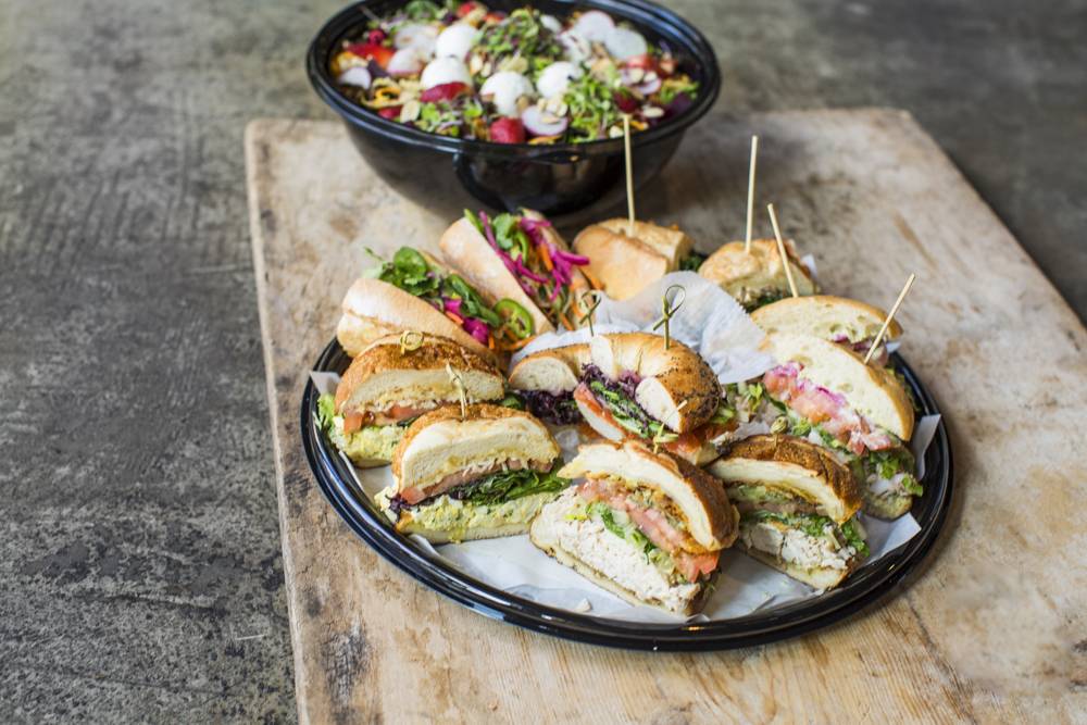 Local Foods Tanglewood | restaurant | 5740 San Felipe St #130, Houston, TX 77057, USA | 7137890642 OR +1 713-789-0642