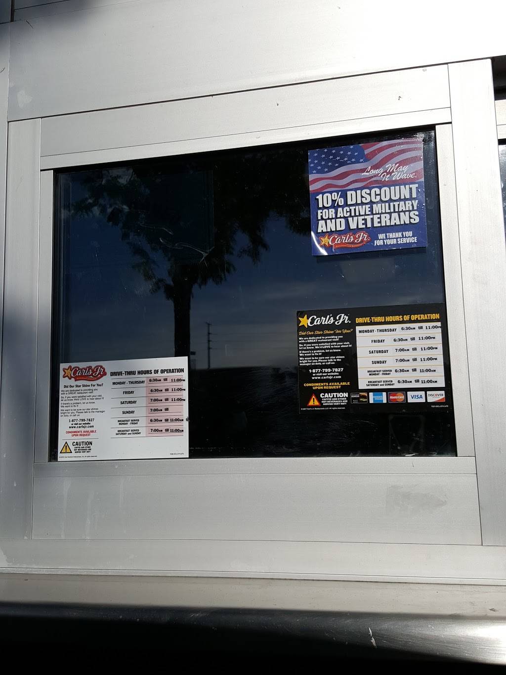 Carls Jr. #7527 | restaurant | 2600 Main St NW, Los Lunas, NM 87031, USA | 5058655581 OR +1 505-865-5581