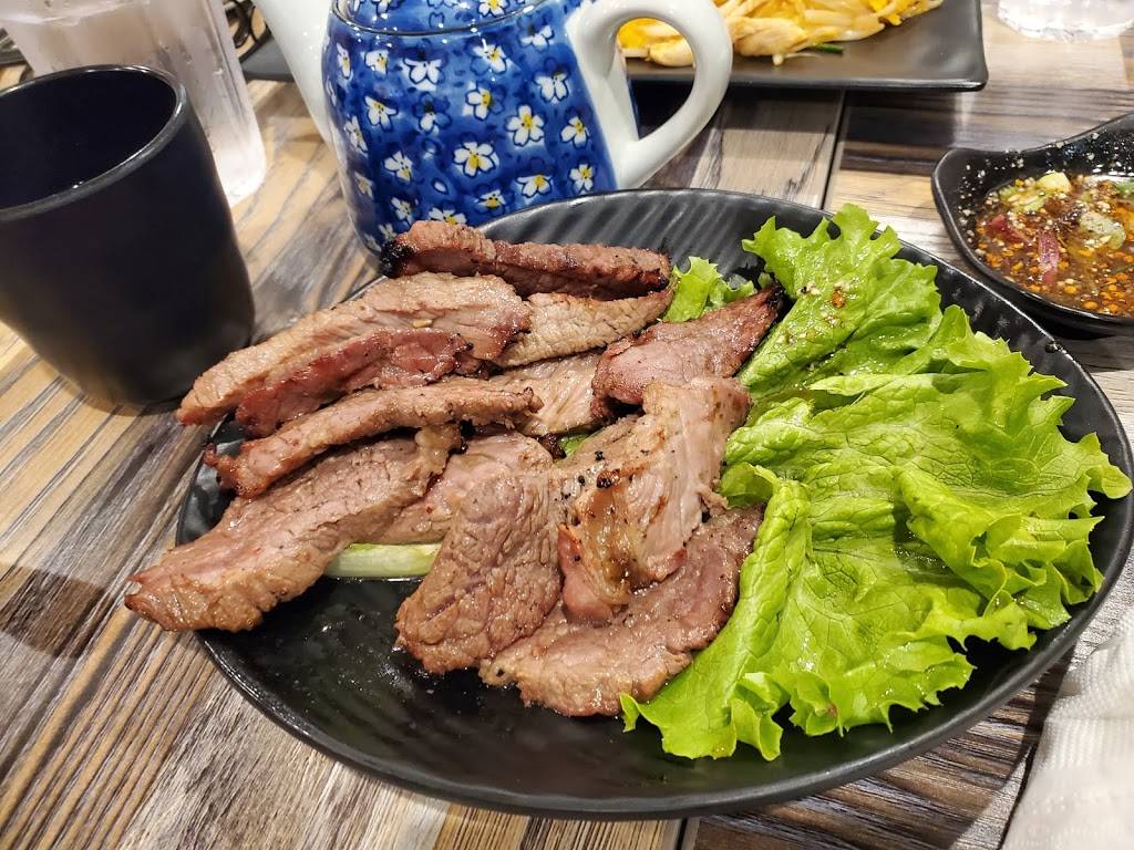 Wood Cafe Thai Cuisine | restaurant | 3250 Yorba Linda Blvd, Fullerton, CA 92831, USA | 6572481385 OR +1 657-248-1385