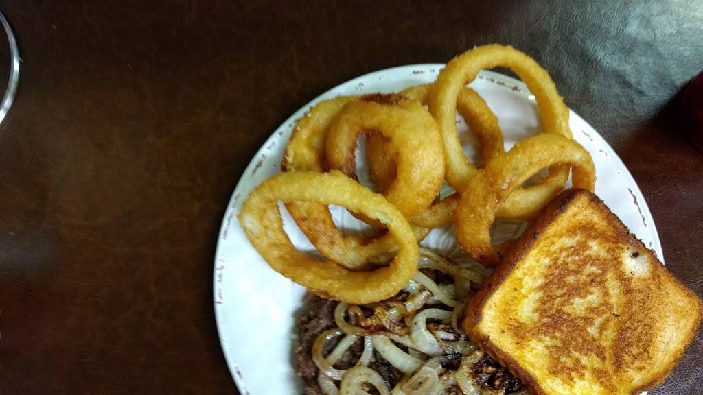 Diner | restaurant | 273 N Pleasant St, Decaturville, TN 38329, USA | 7318524136 OR +1 731-852-4136