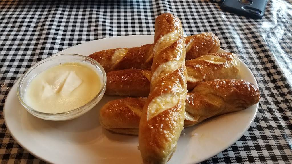 Delkwood Grill | restaurant | 2769 Delk Rd SE, Marietta, GA 30067, USA | 7709561313 OR +1 770-956-1313