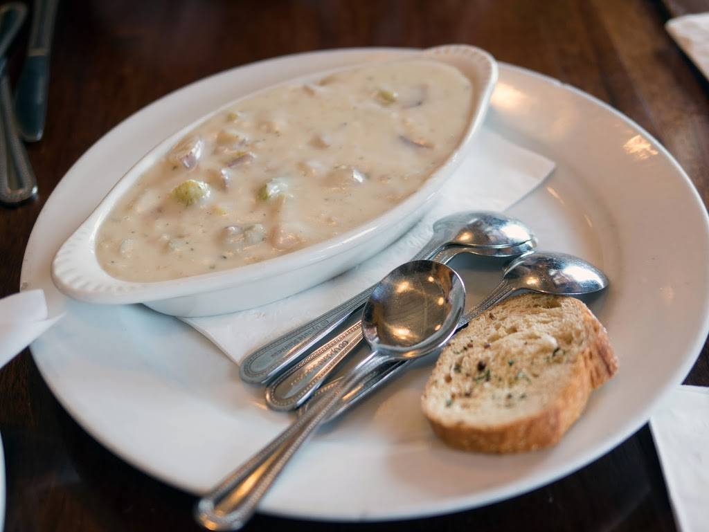 Whale City Bakery Bar & Grill | restaurant | 490 CA-1, Davenport, CA 95017, USA | 8314239009 OR +1 831-423-9009