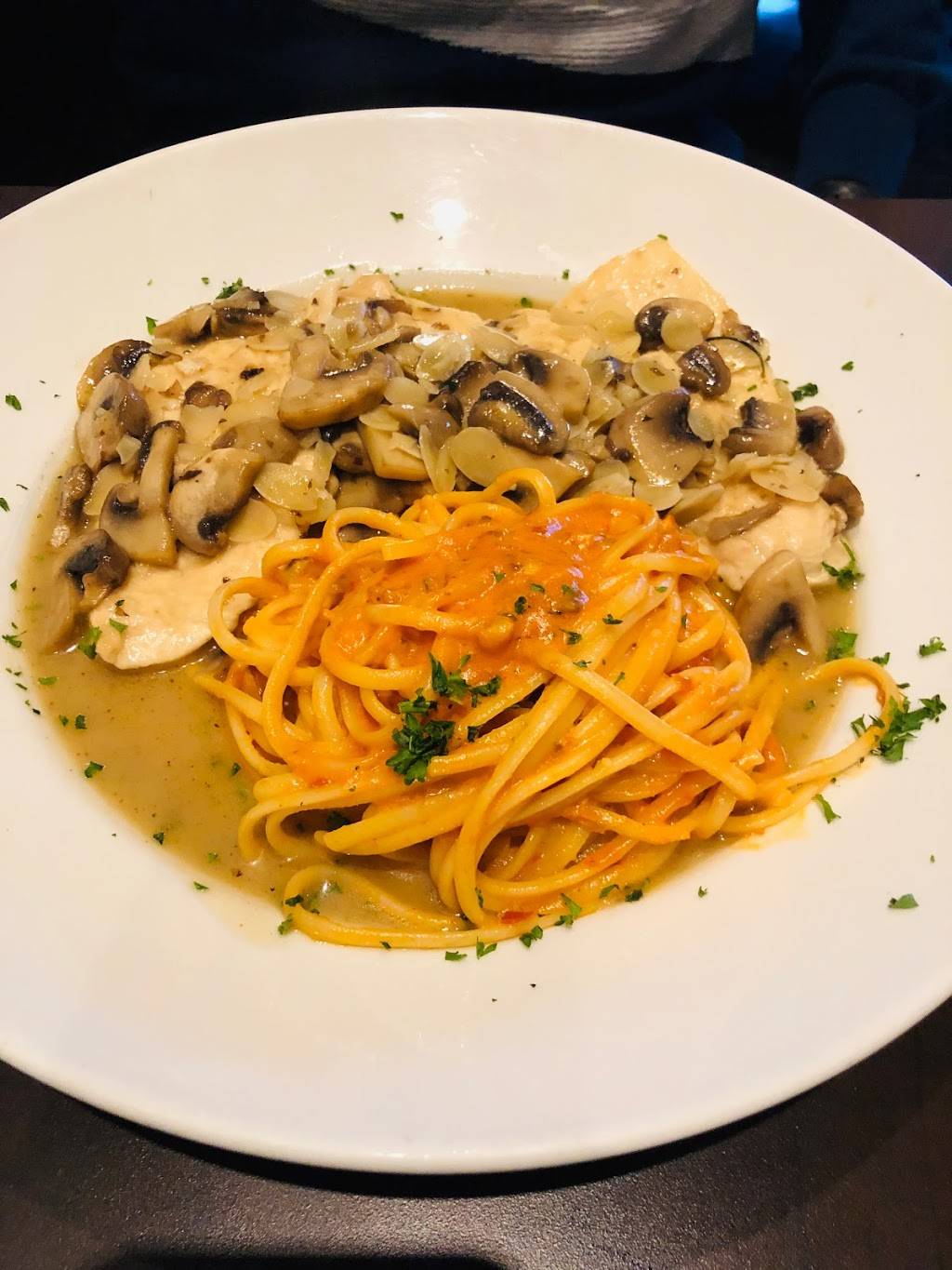 Babbos Cucina Italiana | restaurant | 1160 Beaverwood Rd, Manotick, ON K4M 1A2, Canada | 6136926100 OR +1 613-692-6100