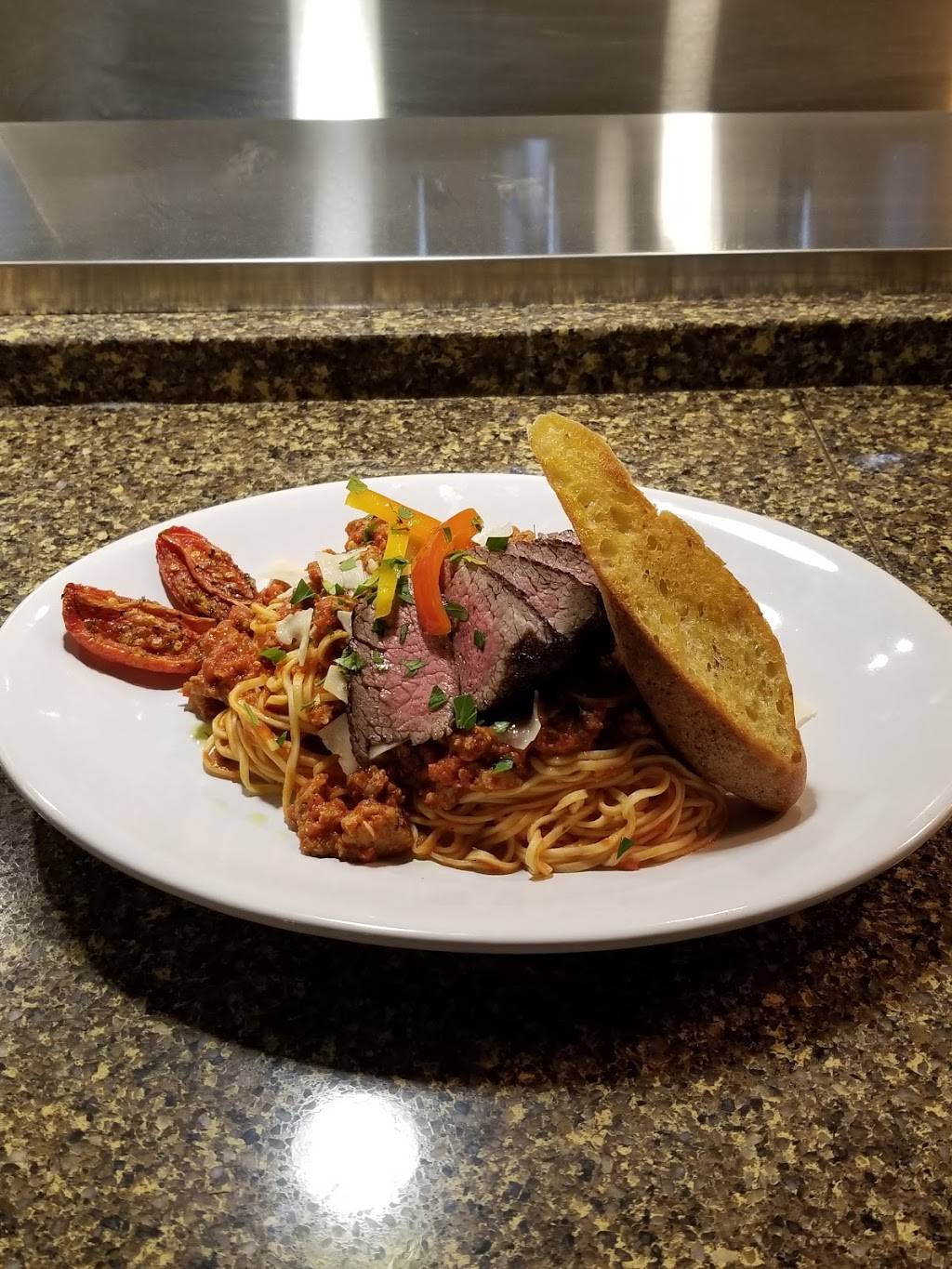 Lucky Rooster Kitchen & Cocktails | restaurant | 1299 E Columbia Ave, Battle Creek, MI 49014, USA | 2692242000 OR +1 269-224-2000