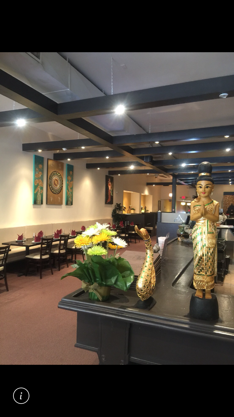 Bangkok Thai Station | restaurant | 230 Front St, Belleville, ON K8N 2Z2, Canada | 6139669646 OR +1 613-966-9646