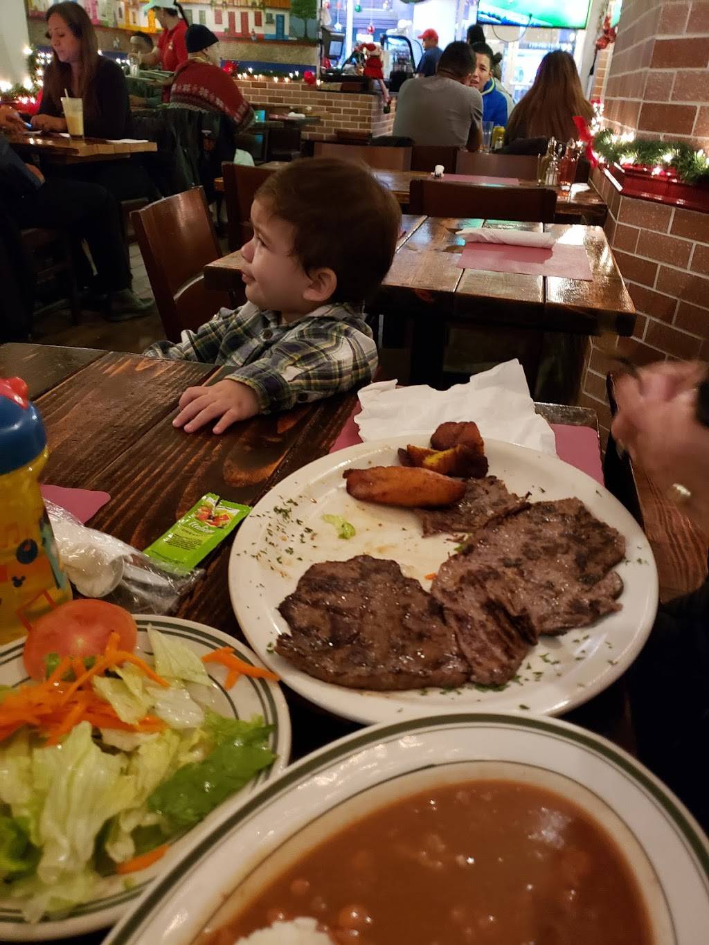 Mr. Mario | restaurant | 18-04 College Point Blvd, College Point, NY 11356, USA | 7189617398 OR +1 718-961-7398