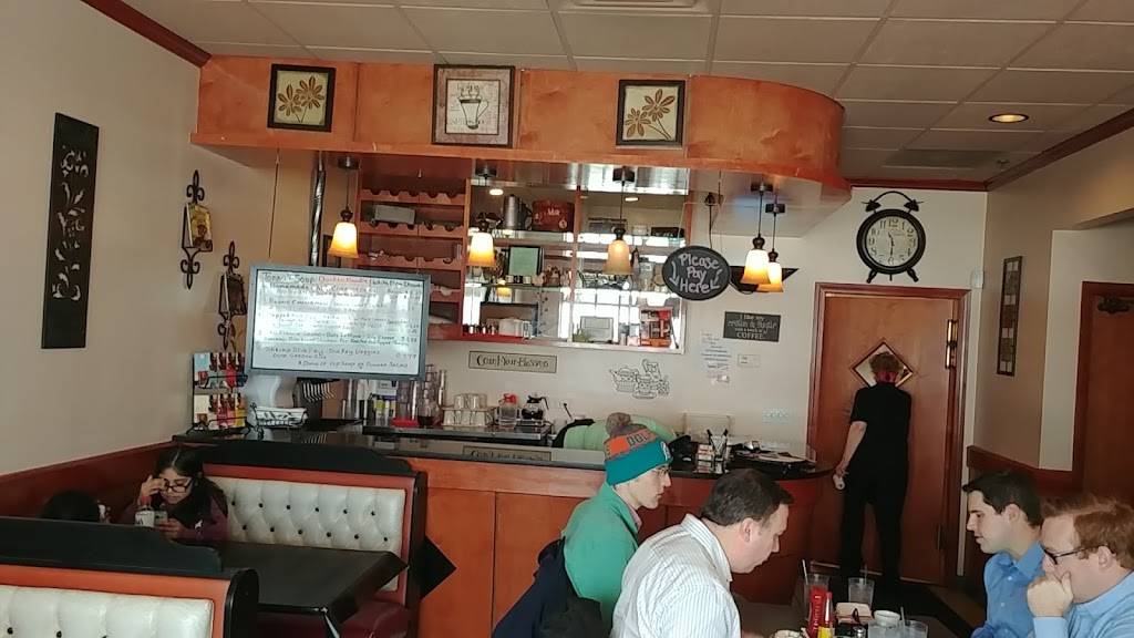 Breakfast Nook | restaurant | 19140 88th Ave, Mokena, IL 60448, USA | 7084780908 OR +1 708-478-0908