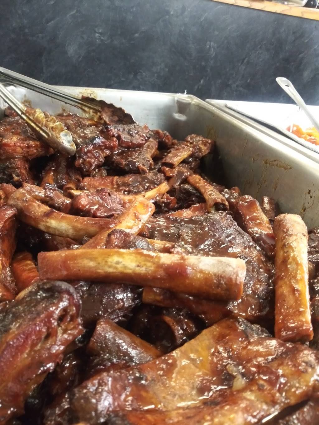 Mama Nana’s Pick-Mar | restaurant | 7276 N Teutonia Ave, Milwaukee, WI 53209, USA | 4143513665 OR +1 414-351-3665