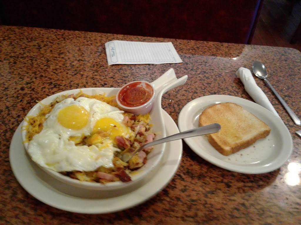 Nicks Family Restaurant | restaurant | 210 S Austin Ave, Denison, TX 75020, USA | 9034633687 OR +1 903-463-3687