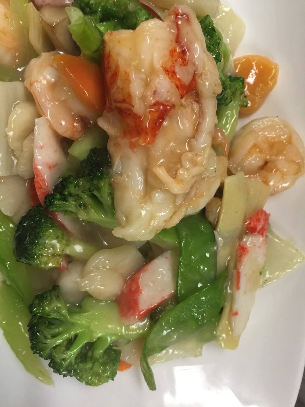 Sunny Thai | restaurant | 3118 E Henrietta Rd, Henrietta, NY 14467, USA | 5853349098 OR +1 585-334-9098