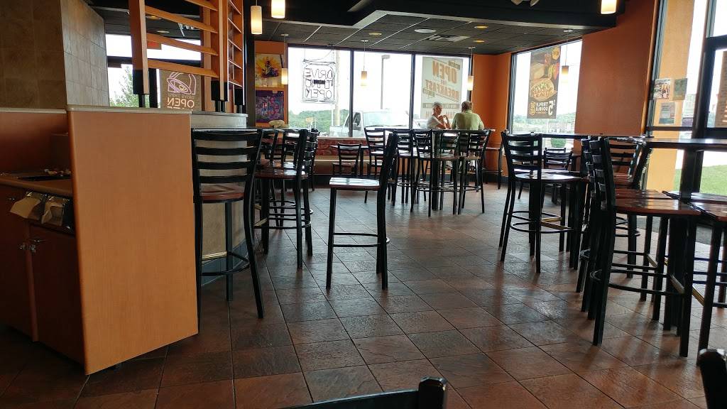 Taco Bell | meal takeaway | 806 Lee Ave, Festus, MO 63028, USA | 6369313960 OR +1 636-931-3960