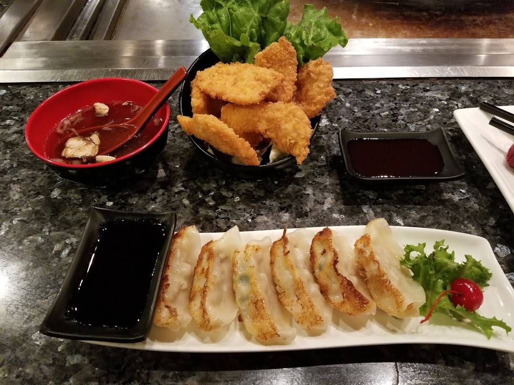 Koto Japanese Steakhouse & Sushi | restaurant | 9331 Destiny USA Dr, Syracuse, NY 13290, USA | 3154795686 OR +1 315-479-5686