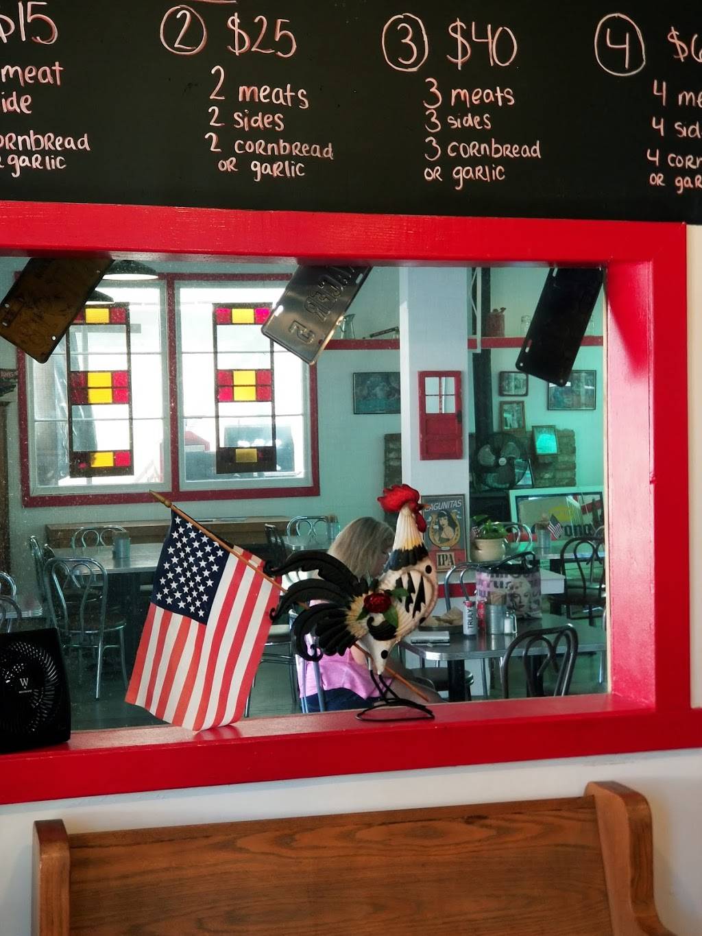 Vintage Station BBQ | restaurant | 9450 Main St, Upper Lake, CA 95485, USA | 7072754002 OR +1 707-275-4002