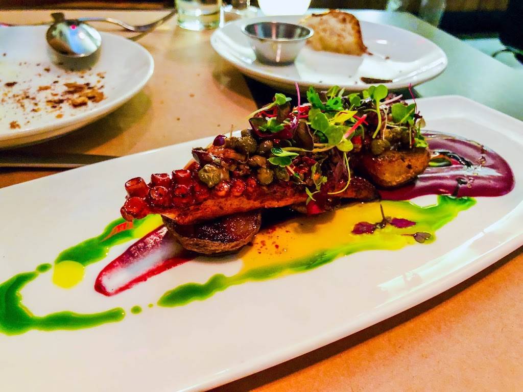 Da Claudio | restaurant | 21 Ann St, New York, NY 10038, USA | 2122852668 OR +1 212-285-2668