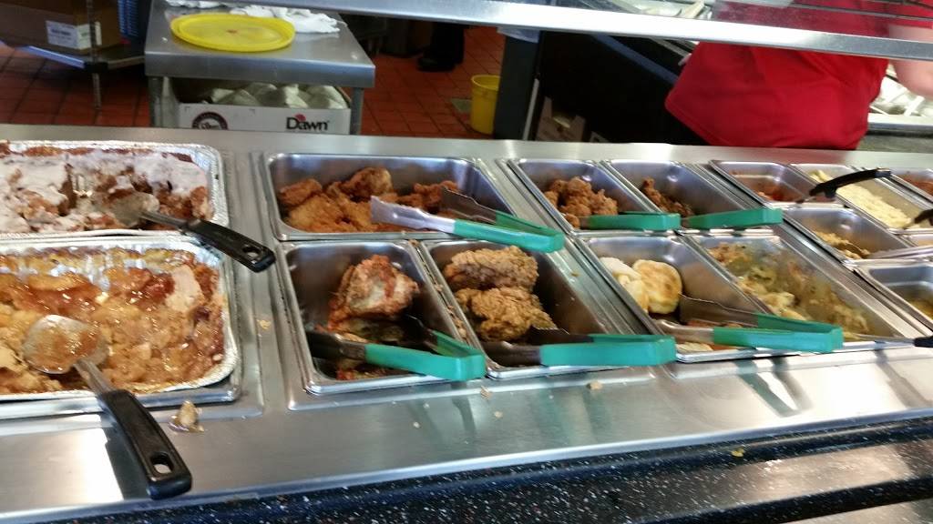 KFC | restaurant | 30 W Eads Pkwy, Lawrenceburg, IN 47025, USA | 8125372355 OR +1 812-537-2355