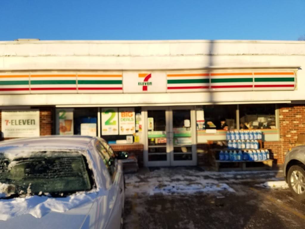 7-Eleven | bakery | 2006 Dodge Rd, East Amherst, NY 14051, USA | 7166881685 OR +1 716-688-1685