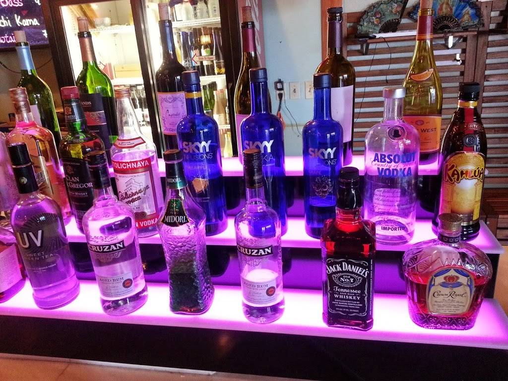 Sushi Ave | restaurant | 866 N Higley Rd, Gilbert, AZ 85234, USA | 4802185700 OR +1 480-218-5700