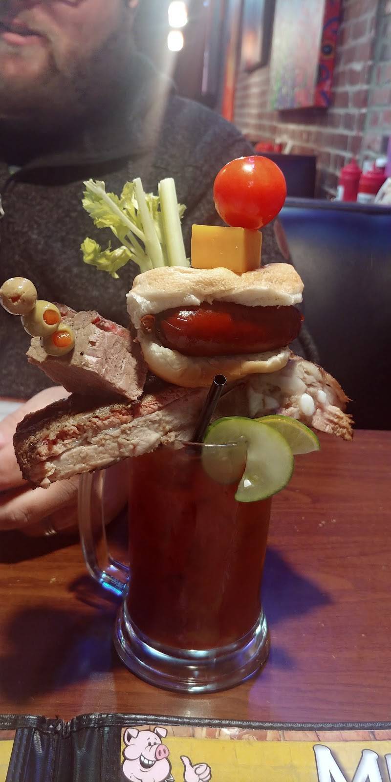 Bite Me BBQ | restaurant | 132 St Francis, Wichita, KS 67202, USA | 3167292904 OR +1 316-729-2904